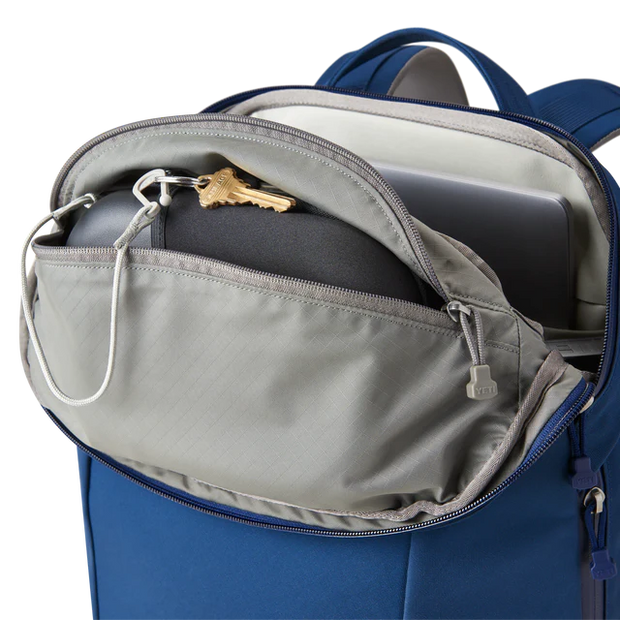 Yeti Crossroads Backpack 22L